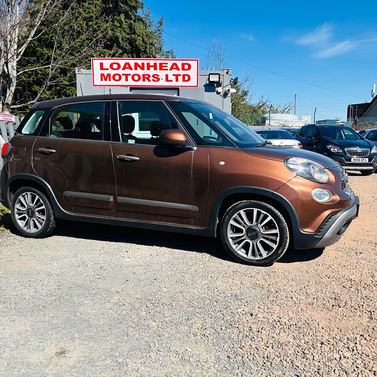 Used 2017 Fiat 500L Cross Series 5 Bronze - Interior and Exterior details 15