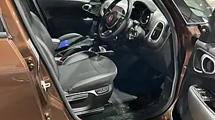 Used 2017 Fiat 500L Cross Series 5 Bronze - Interior and Exterior details 17