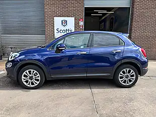 Used 2017 Fiat 500X Pop Star Blue - Interior and Exterior details 4
