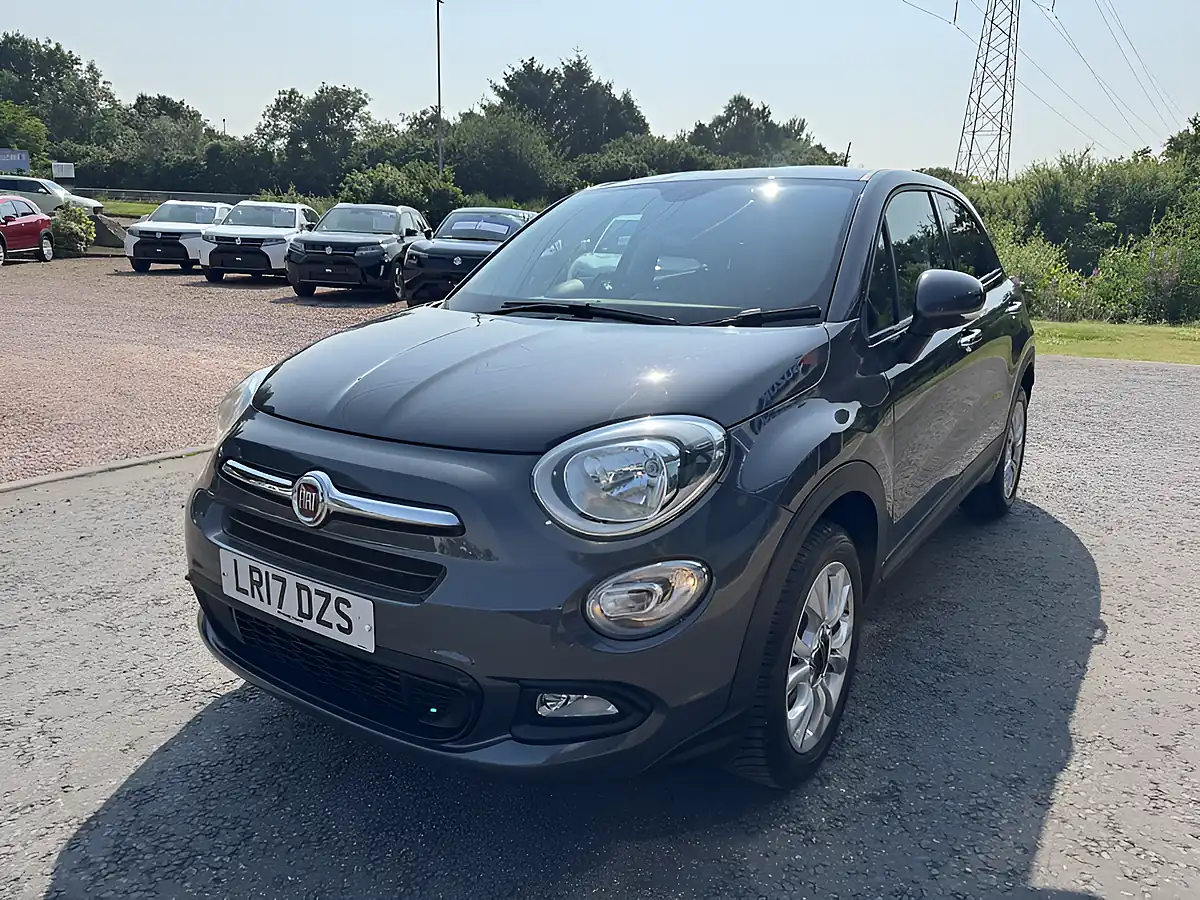Used 2017 Fiat 500X Pop Star Grey - Interior and Exterior details 3
