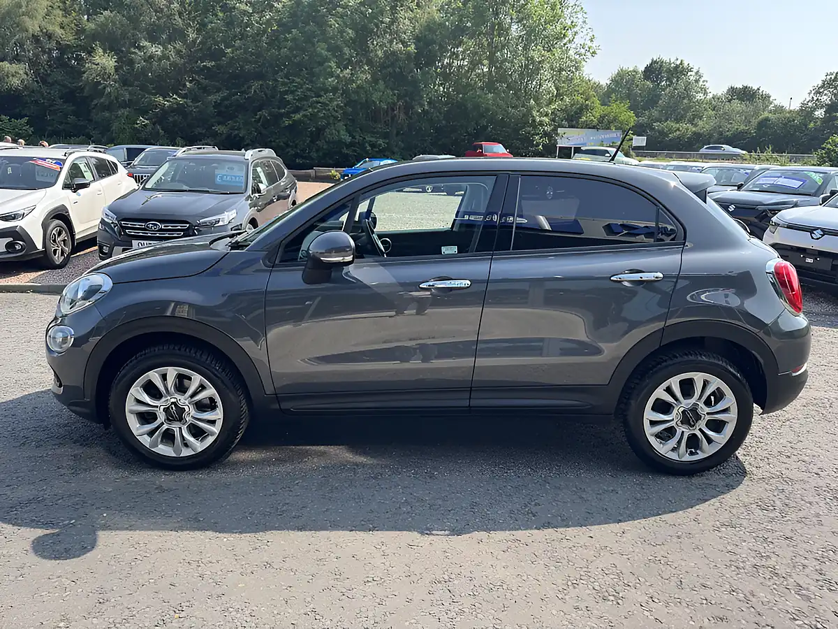 Used 2017 Fiat 500X Pop Star Grey - Interior and Exterior details 4