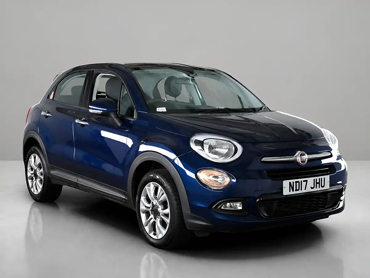 Used 2017 Fiat 500x Pop Star Venezia Blue - Front View