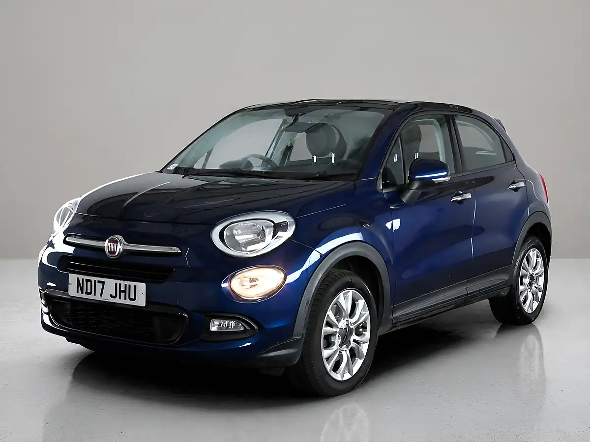 Used 2017 Fiat 500x Pop Star Venezia Blue - Interior and Exterior details 3