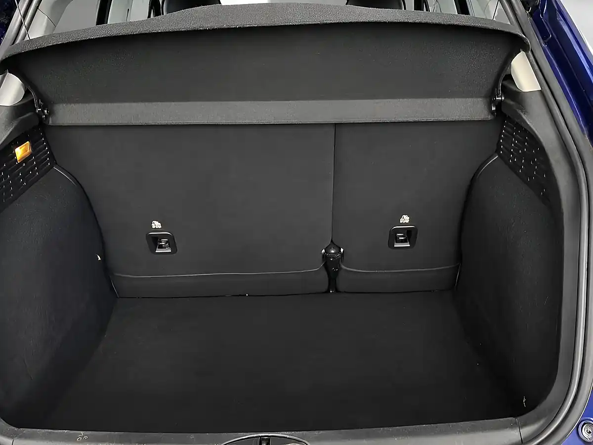 Used 2017 Fiat 500x Pop Star Venezia Blue - Interior and Exterior details 5