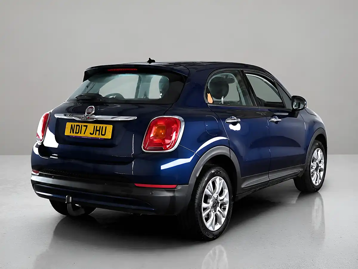 Used 2017 Fiat 500x Pop Star Venezia Blue - Interior and Exterior details 6