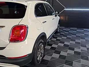 Used 2017 Fiat 500X Pop White - Interior and Exterior details 14