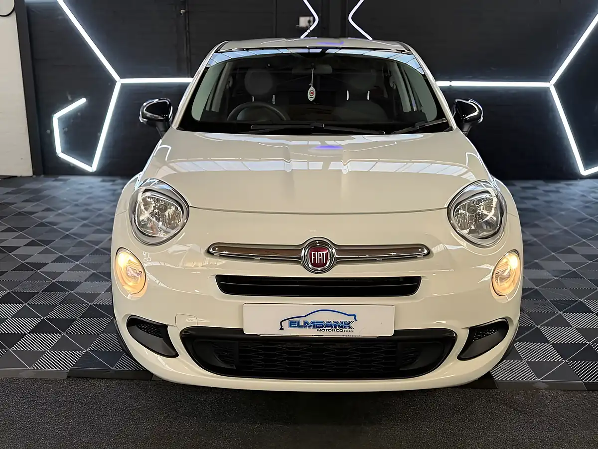 Used 2017 Fiat 500X Pop White - Interior and Exterior details 19