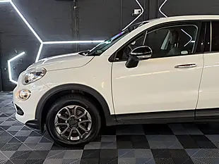 Used 2017 Fiat 500X Pop White - Interior and Exterior details 5