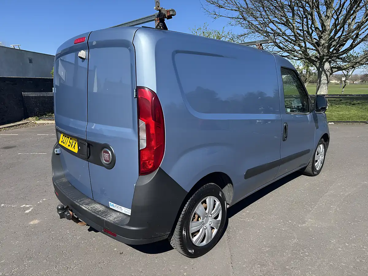 Used 2017 Fiat Doblo Cargo L1 H1 Blue - Interior and Exterior details 7