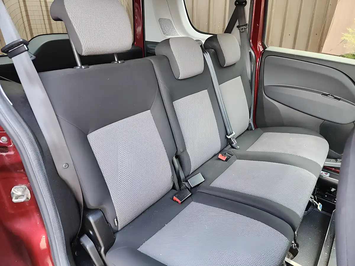 Used 2017 Fiat Doblo Lounge Red - Interior and Exterior details 19