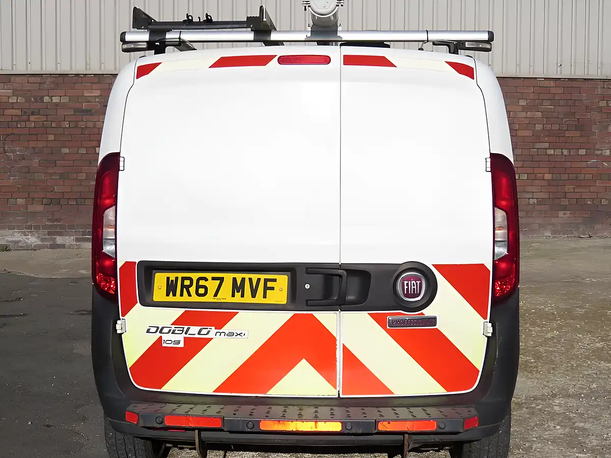 Used 2017 Fiat Doblo Maxi Panel Van White - Interior and Exterior details 13