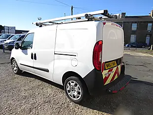 Used 2017 Fiat Doblo Maxi Panel Van White - Interior and Exterior details 7