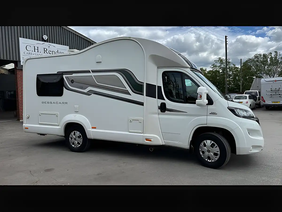 Used 2017 Fiat Ducato Bessacarr 462 White - Interior and Exterior details 12