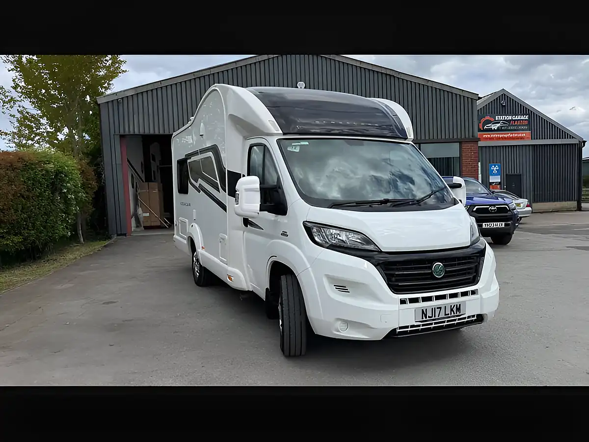 Used 2017 Fiat Ducato Bessacarr 462 White - Interior and Exterior details 4