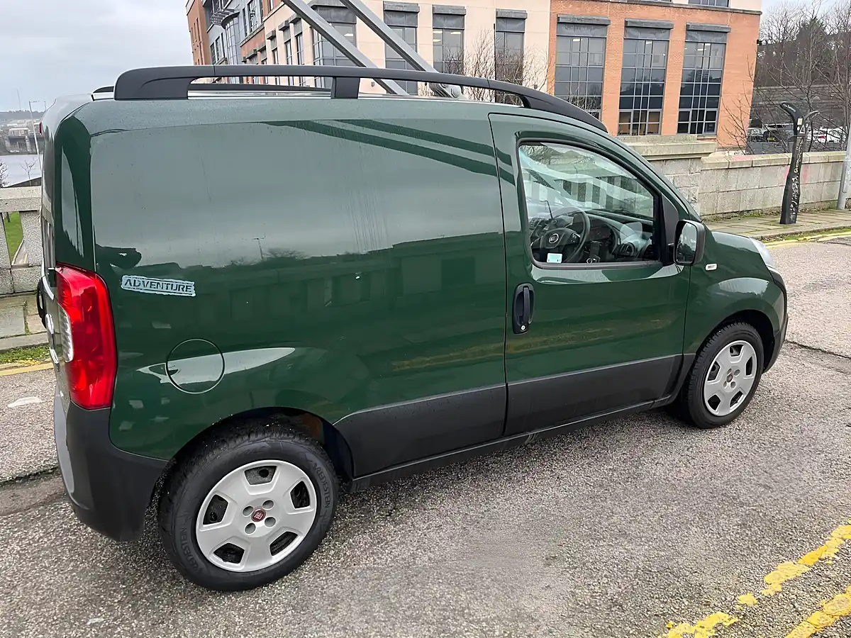 Used 2017 Fiat Fiorino Adventure Green - Interior and Exterior details 10