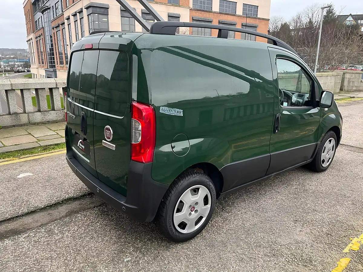 Used 2017 Fiat Fiorino Adventure Green - Interior and Exterior details 7