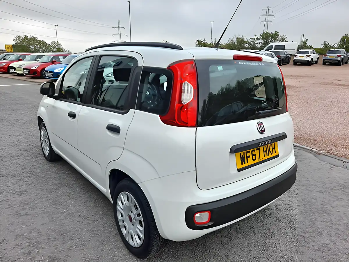 Used 2017 Fiat Panda Easy White - Interior and Exterior details 5