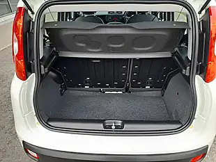 Used 2017 Fiat Panda Easy White - Interior and Exterior details 7
