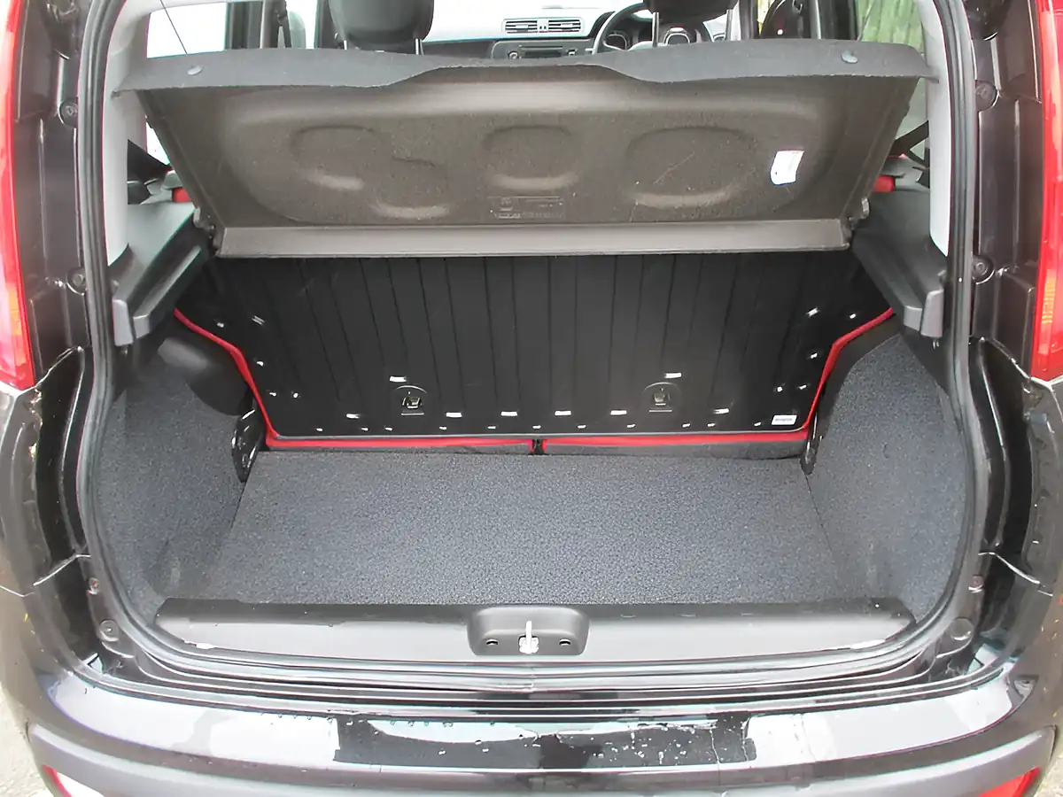 Used 2017 Fiat Panda Pop Black - Interior and Exterior details 14