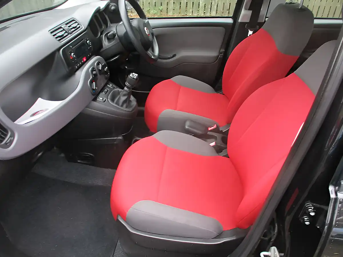 Used 2017 Fiat Panda Pop Black - Interior and Exterior details 8