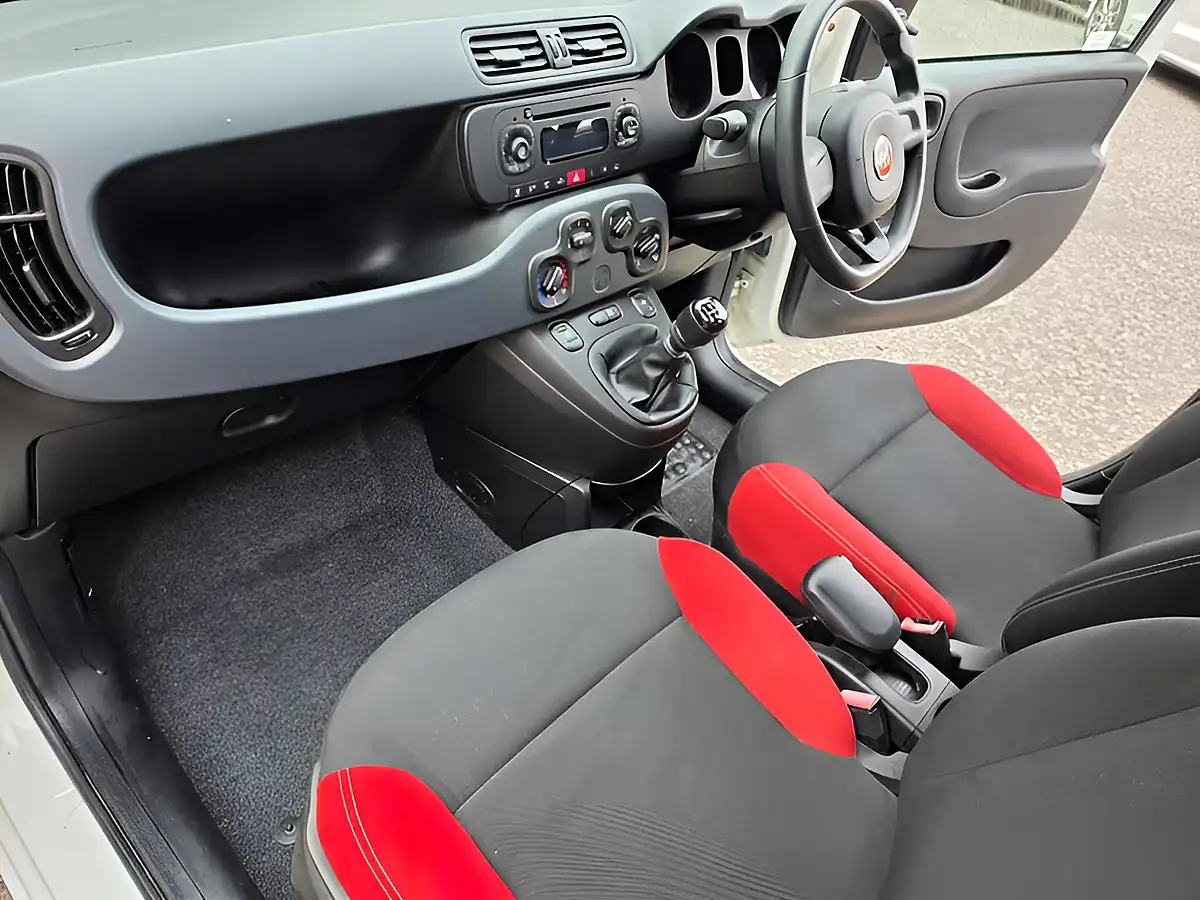 Used 2017 Fiat Panda Pop White - Interior and Exterior details 12