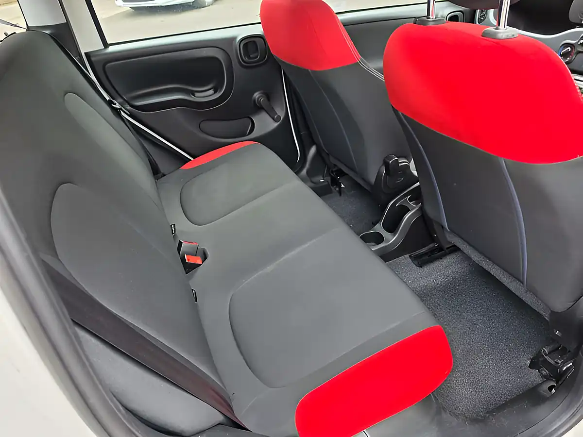 Used 2017 Fiat Panda Pop White - Interior and Exterior details 17
