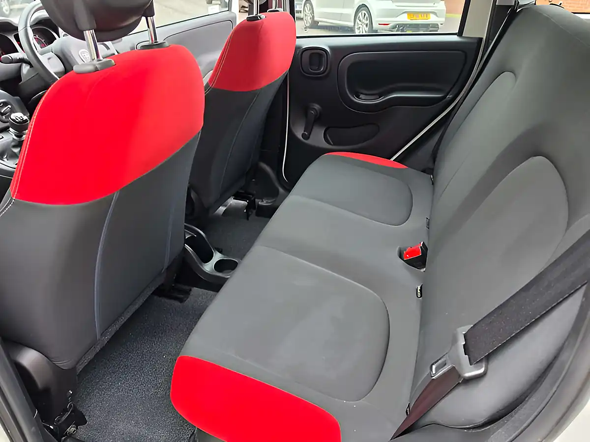 Used 2017 Fiat Panda Pop White - Interior and Exterior details 19