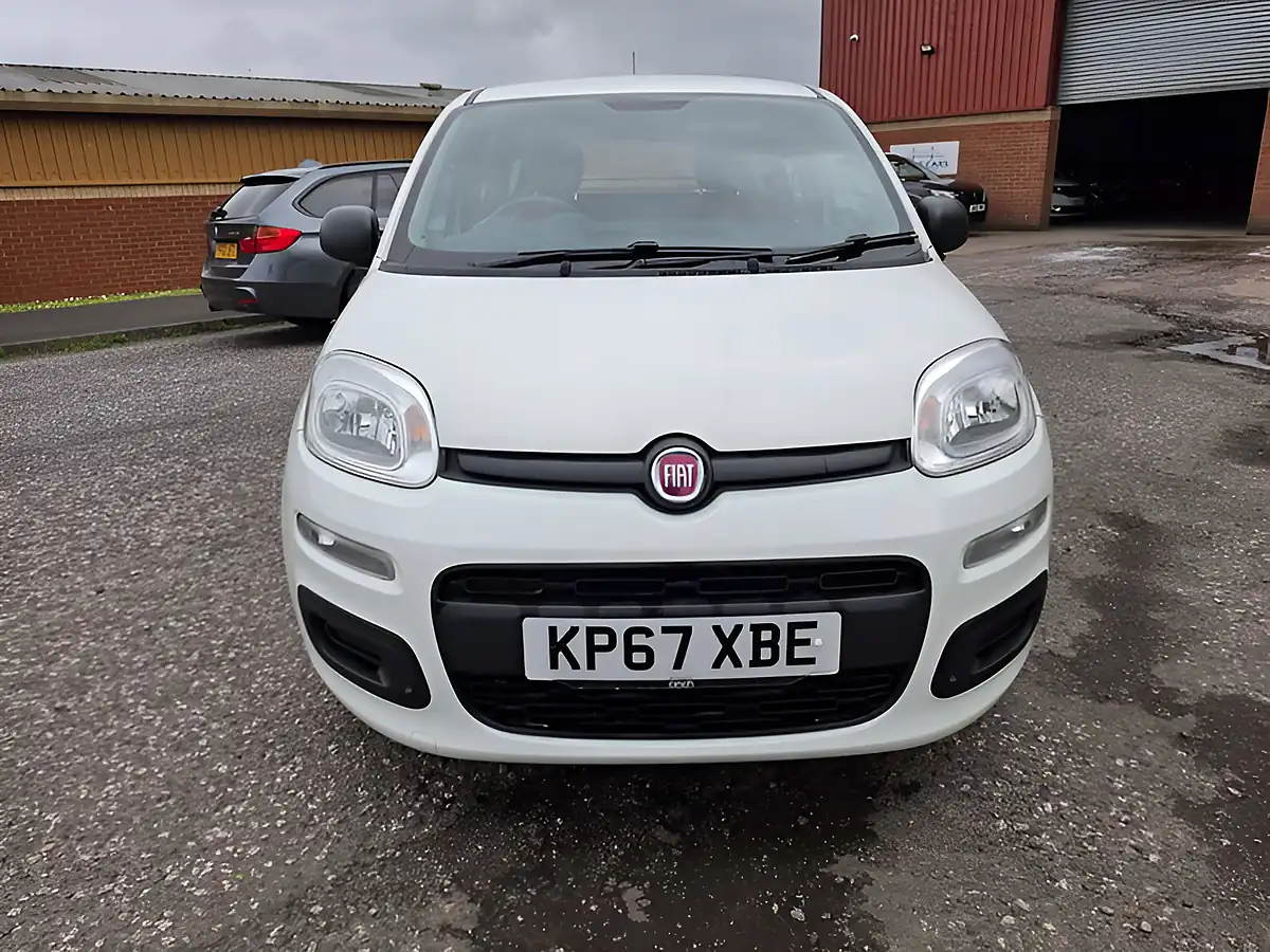 Used 2017 Fiat Panda Pop White - Interior and Exterior details 2