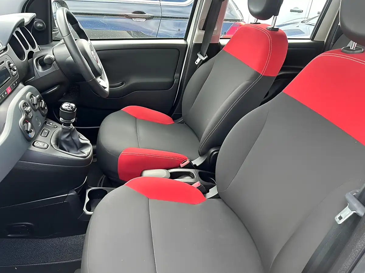 Used 2017 Fiat Panda Pop White - Interior and Exterior details 10