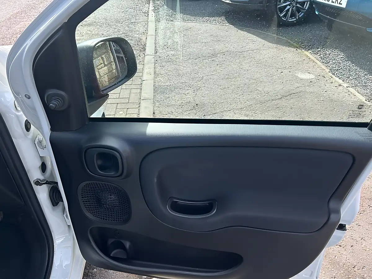 Used 2017 Fiat Panda Pop White - Interior and Exterior details 11