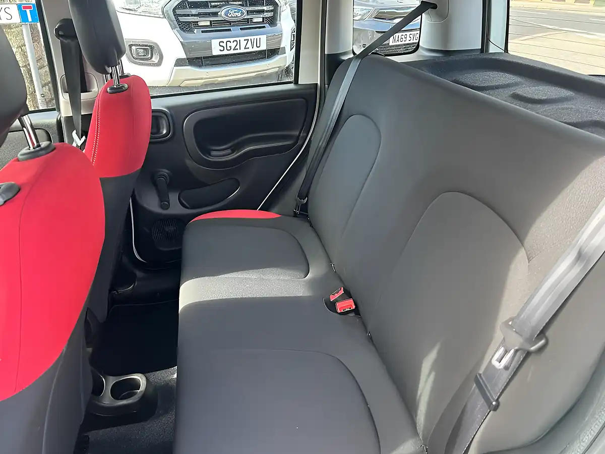 Used 2017 Fiat Panda Pop White - Interior and Exterior details 13