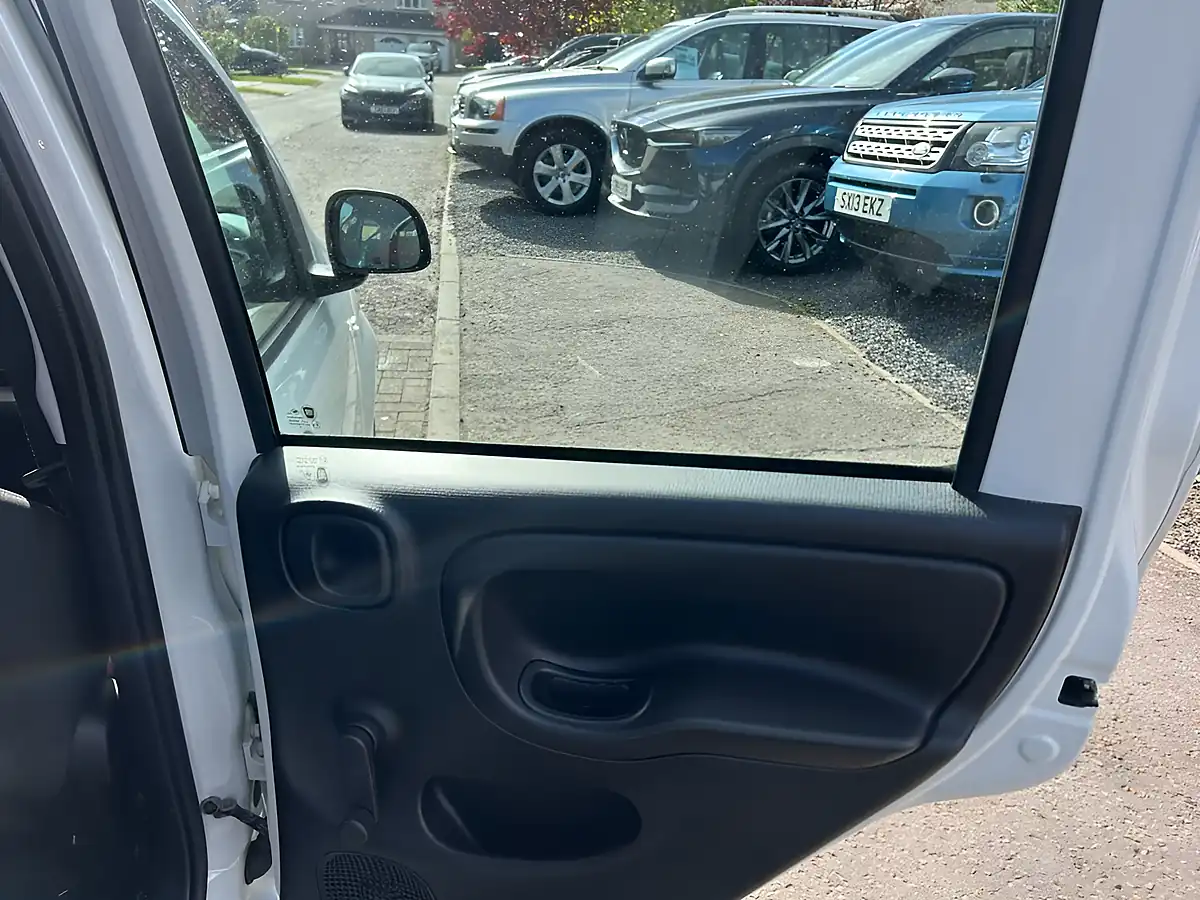 Used 2017 Fiat Panda Pop White - Interior and Exterior details 14