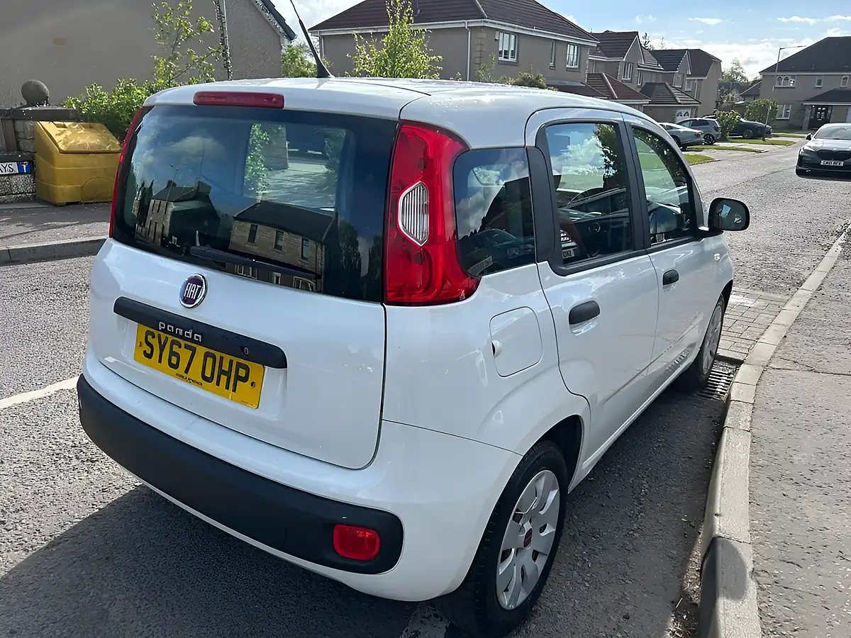 Used 2017 Fiat Panda Pop White - Interior and Exterior details 5