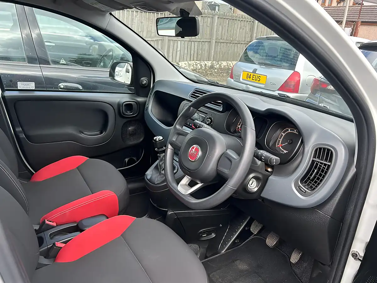 Used 2017 Fiat Panda Pop White - Interior and Exterior details 8