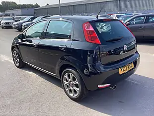 Used 2017 Fiat Punto Easy + Crossover Black - Interior and Exterior details 2