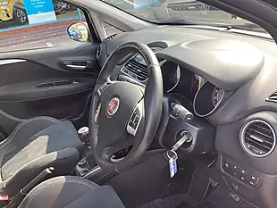 Used 2017 Fiat Punto Easy + Crossover Black - Interior and Exterior details 6