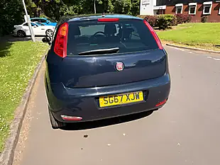 Used 2017 Fiat Punto Easy Plus Blue - Interior and Exterior details 9
