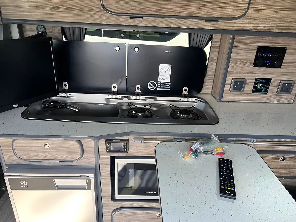 Used 2017 Fiat Talento Campervan White - Interior and Exterior details 10