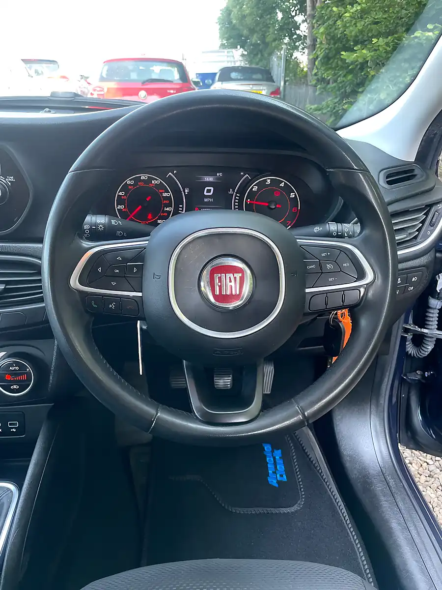 Used 2017 Fiat Tipo Lounge Elba Blue - Interior and Exterior details 12