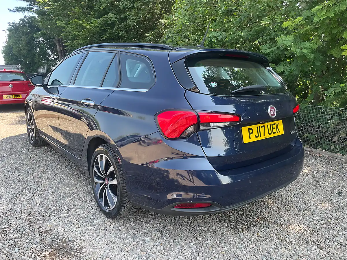 Used 2017 Fiat Tipo Lounge Elba Blue - Interior and Exterior details 4