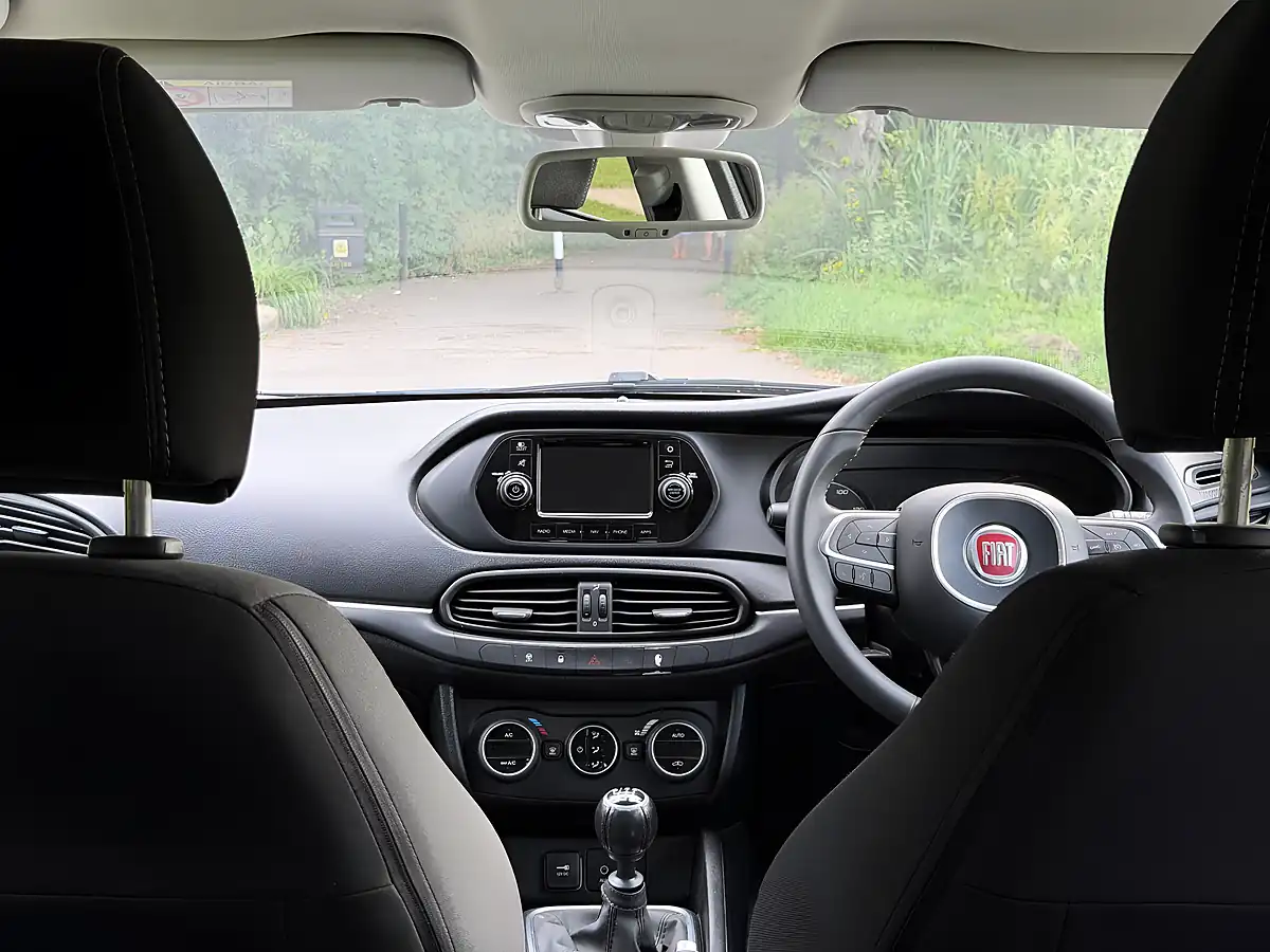 Used 2017 Fiat Tipo Lounge Grey - Interior and Exterior details 11