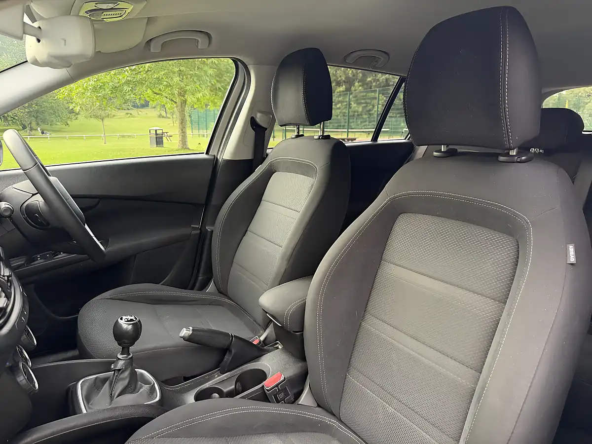 Used 2017 Fiat Tipo Lounge Grey - Interior and Exterior details 12