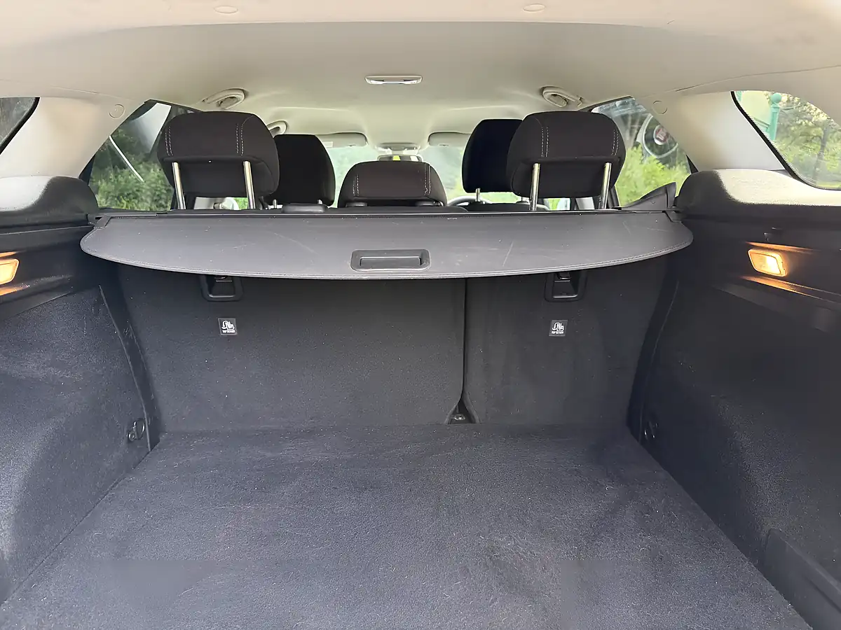 Used 2017 Fiat Tipo Lounge Grey - Interior and Exterior details 18