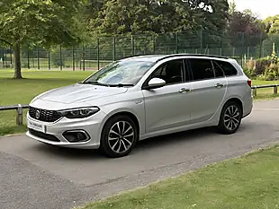 Used 2017 Fiat Tipo Lounge Grey - Interior and Exterior details 4
