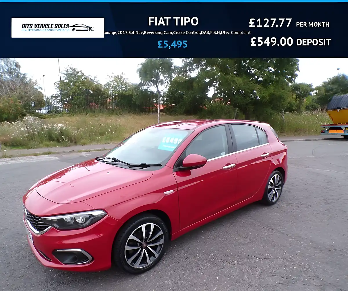 Used 2017 Fiat Tipo Lounge Red - Front View
