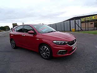Used 2017 Fiat Tipo Lounge Red - Interior and Exterior details 15