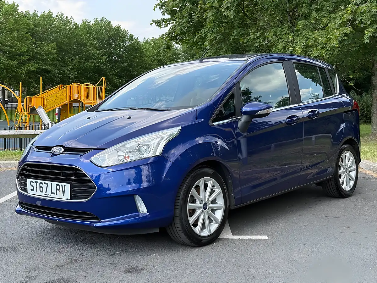 Used 2017 Ford B-Max Titanium Navigator Blue - Interior and Exterior details 2