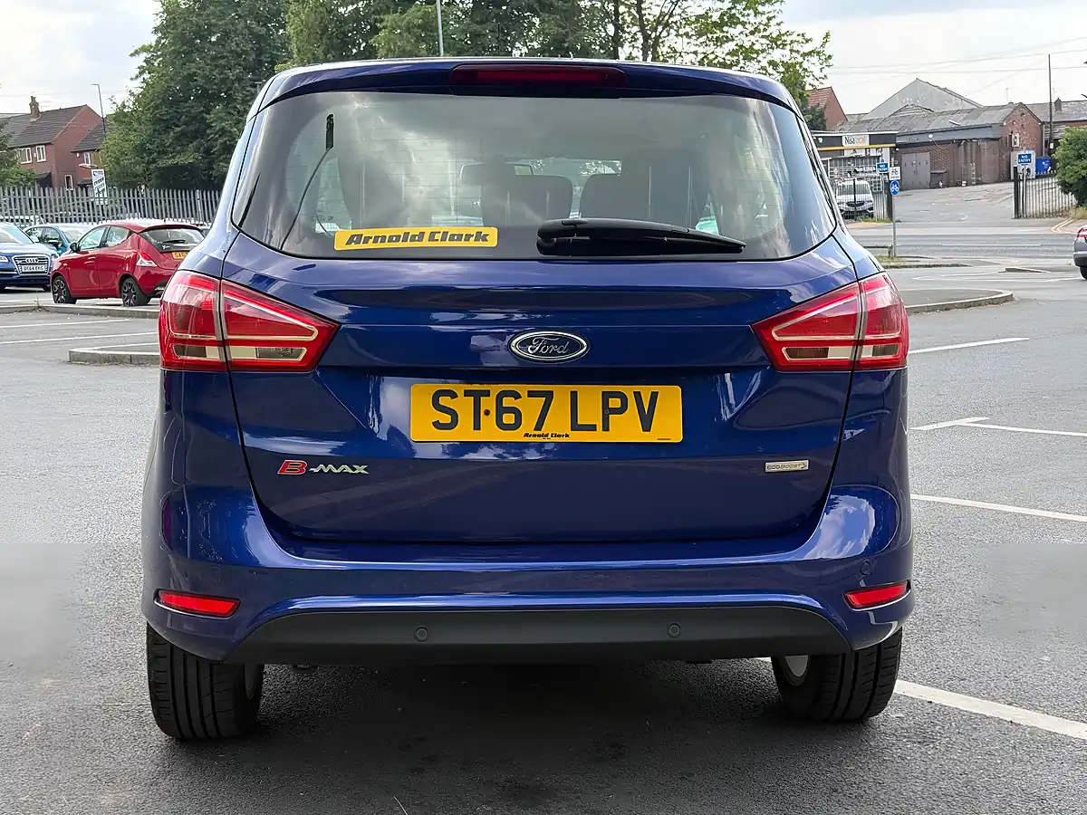 Used 2017 Ford B-Max Titanium Navigator Blue - Interior and Exterior details 4
