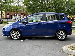 Used 2017 Ford B-Max Titanium Navigator Blue - Interior and Exterior details 7
