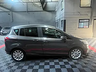 Used 2017 Ford B-Max Titanium Navigator Grey - Interior and Exterior details 5